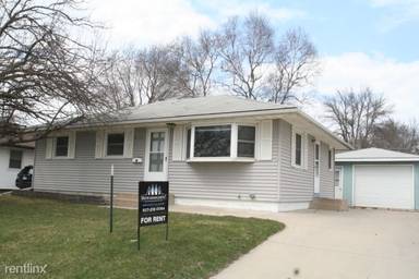Main picture of 2033 15th St NW
