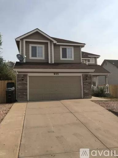 Main picture of 955 Winebrook Way