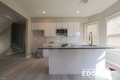 Main picture of 44 Long Ave