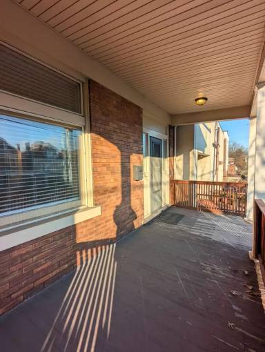 Main picture of 1122 Greenfield Ave