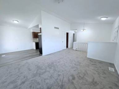 Main picture of 1305 E Selma St