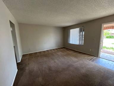 Main picture of 1539 E Edgewood Ave