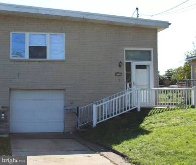 Main picture of 7185 Huntingdon St