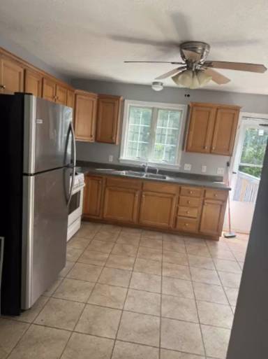 Main picture of 63 Stocker St