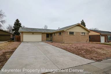 Main picture of 265 Pike St