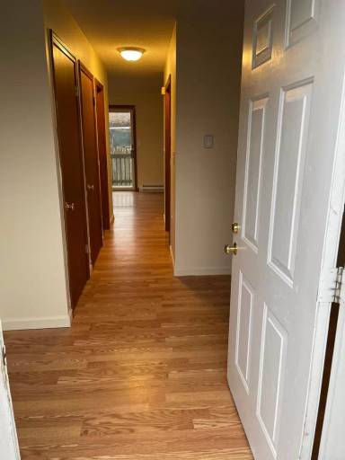 Main picture of 19 Gallup St