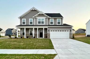 Main picture of 140 McFarlin Cir