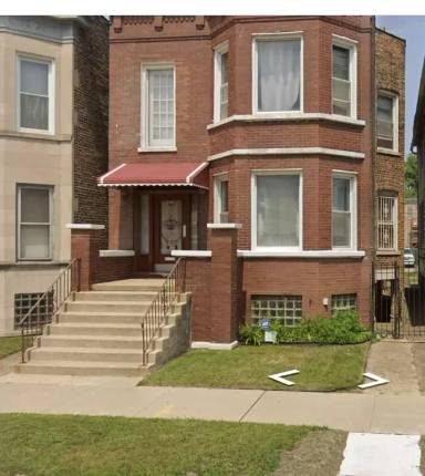 Main picture of 1528 E 72nd St