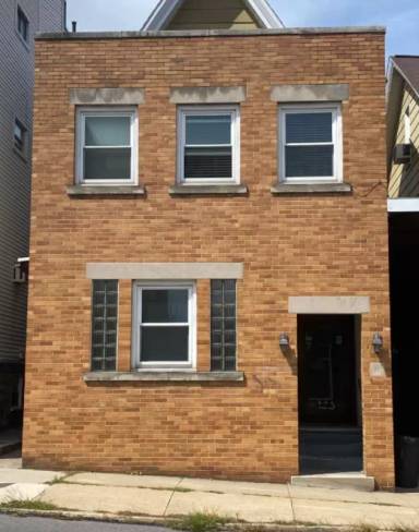 Main picture of 1216 13th Ave