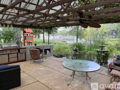 Main picture of 12161 Laguna Dr
