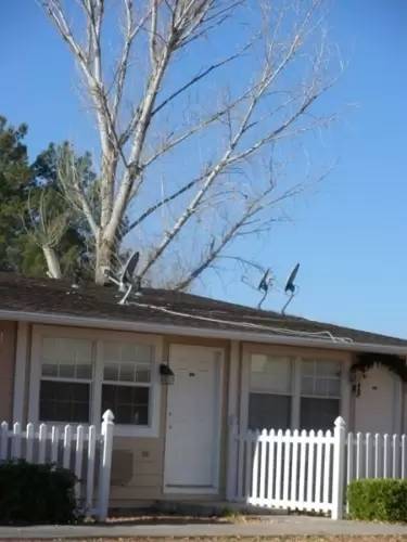 Main picture of Springtree Gardens Condo