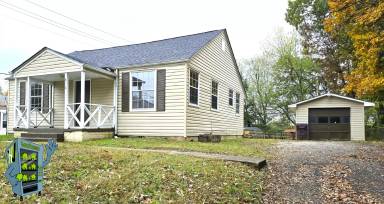 Main picture of 812 Brewster St