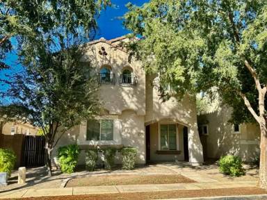 Main picture of 3286 E Sheffield Rd