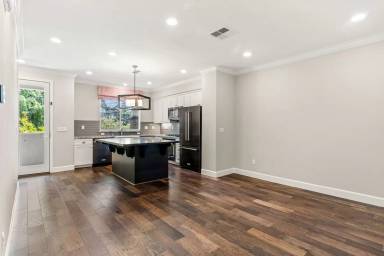 Main picture of 245 Spring Harvest Rd