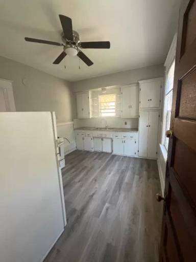 Main picture of 2158 N 48th St