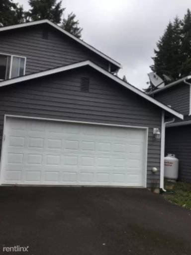 Main picture of 829 121st St SW