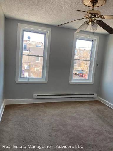 Main picture of 2022 N Leithgow St