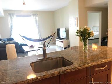 Main picture of DOWNTOWN DADELAND CONDO N