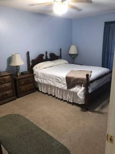Main picture of 7935 Edgebrook Cir