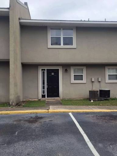 Main picture of Riverbend Condo