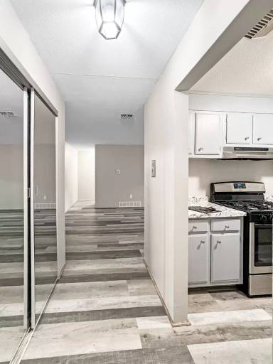 Main picture of 1 Louisburg Sq