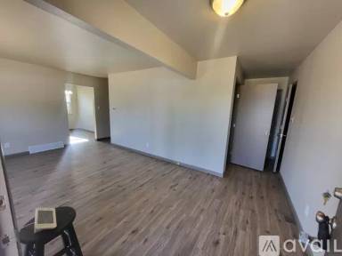 Main picture of 17 Wheatridge Dr