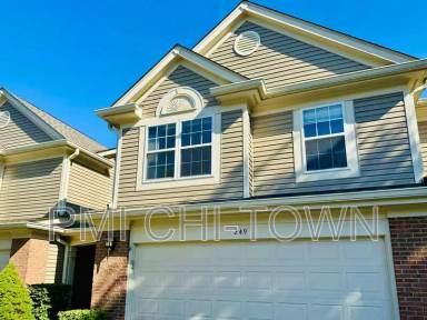 Main picture of 249 Hawk Ct