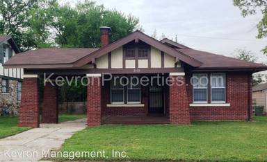 Main picture of 2404 Broad Ave