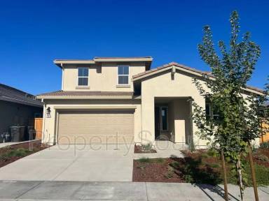 Main picture of 1029 Pipit St