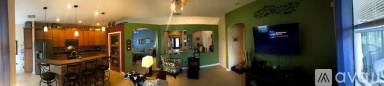 Main picture of 1134 Emerald Hill Way