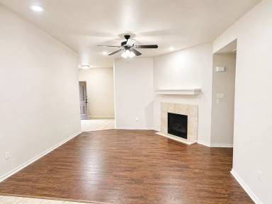Main picture of 3210 112th St