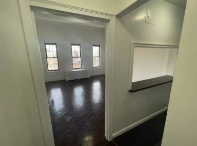 Main picture of 164 W 73rd St