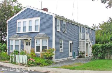 Main picture of 5 Rocky Neck Ave