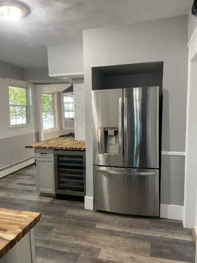 Main picture of 81 Radcliffe Ave