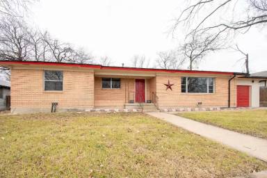 Main picture of 309 W Washington Ave