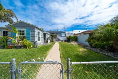 Main picture of 4818 Muir Ave