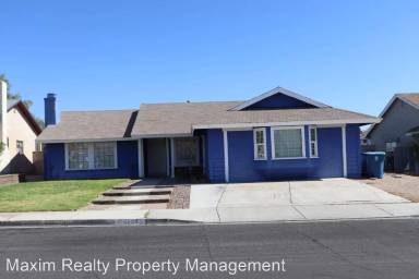 Main picture of 6508 Starcrest Dr