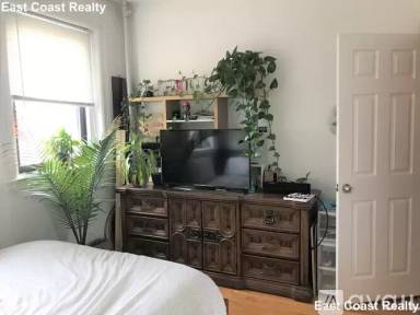Main picture of 1212 Commonwealth Ave