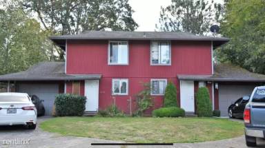 Main picture of 3421 SE Stott Cir