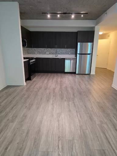 Main picture of 1342 S Wabash Ave