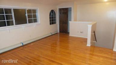 Main picture of 10021 90th Ave