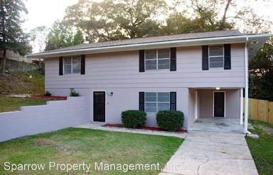 Main picture of 911 Woodburn Dr