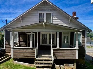Main picture of 244 Beechurst Ave