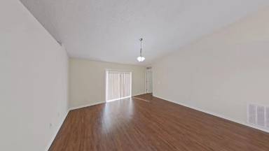 Main picture of 1914 Manatee Ct
