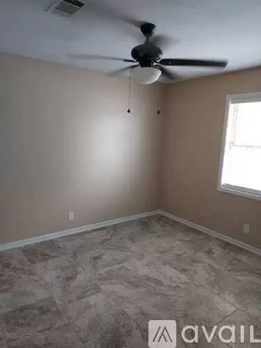 Main picture of 811 Tidwell Rd