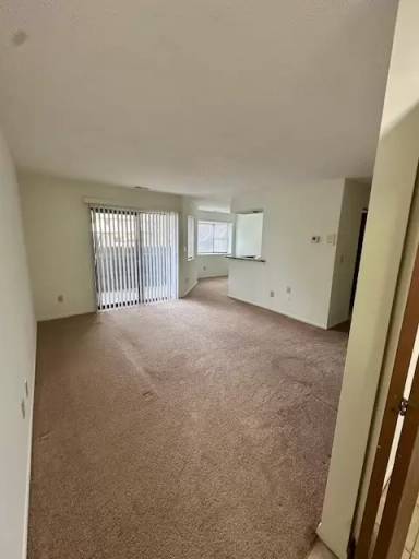 Main picture of 2201 Hedgerow Rd