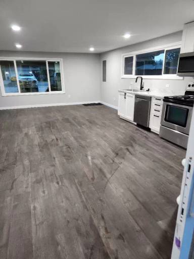 Main picture of 7802 57th Dr NE