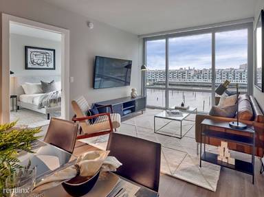 Main picture of 1680 Harbor Blvd