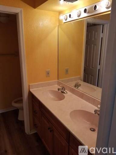 Main picture of 4805 Normandy Pl