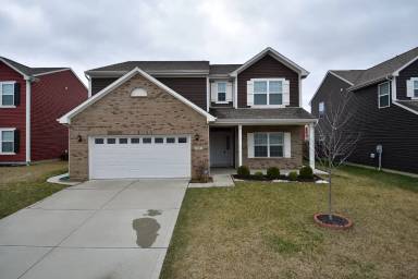 Main picture of 835 Coralberry Ln